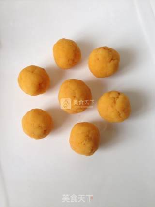 冰皮月饼的做法步骤：3