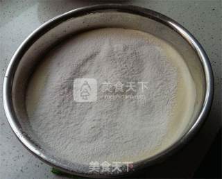 柠檬海绵蛋糕-并不简单的平凡的做法步骤：9