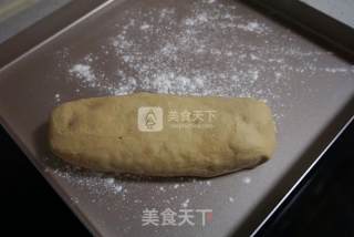 红糖核桃欧包的做法步骤：9