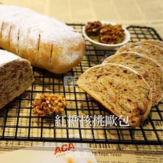 红糖核桃欧包的做法步骤：10