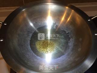 土豆炒西红柿辣椒的做法步骤：4