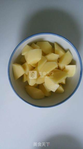 土豆炖豆角的做法步骤：2