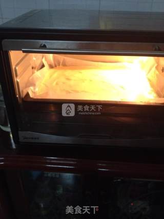 蓝莓南瓜蛋糕卷的做法步骤：7