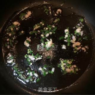 素炒河粉的做法步骤：1