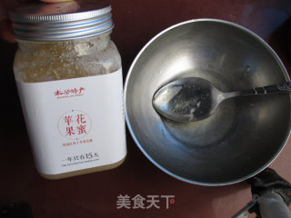 蜜汁奥尔良烤鸡翅的做法步骤：6