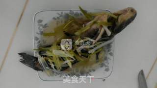 清蒸嘎鱼的做法步骤：2