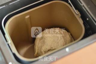 全麦面包的做法步骤：1