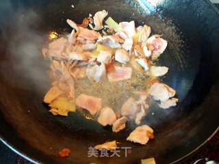 杏鲍菇炒肉片的做法步骤：4