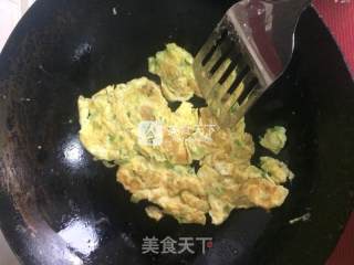 西红柿鸡蛋面的做法步骤：4