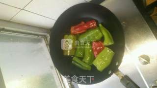 虎皮尖椒的做法步骤：4
