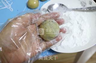 广式紫薯月饼的做法步骤：10