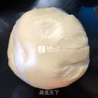 广式月饼的做法步骤：5
