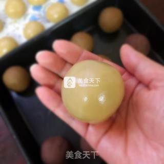 广式月饼的做法步骤：11