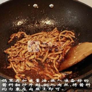 京酱肉丝的做法步骤：8