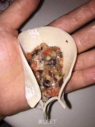 蒸饺的做法步骤：6