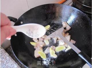 桃胶五花肉的做法步骤：3