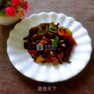 辣椒炒滑子蘑的做法步骤：5