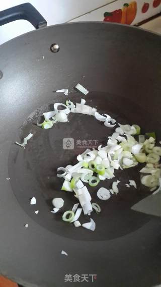 酱香炒鸡蛋的做法步骤：3