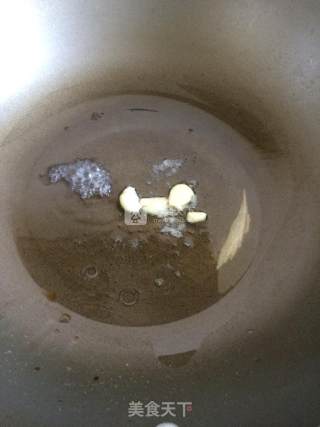 蒜蓉麦菜的做法步骤：1