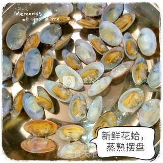 花蛤蒸蛋的做法步骤：1