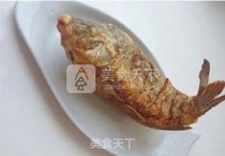 糖醋鲤鱼的做法步骤：9