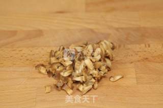 猪肉酿苦瓜的做法步骤：1
