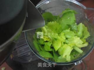 芹菜汁雪梨的做法步骤：6