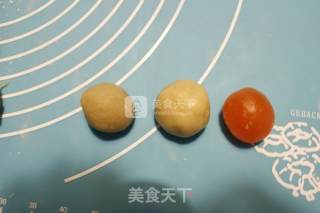 广式蛋黄月饼的做法步骤：5