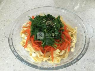 #早餐#拌芹菜叶的做法步骤：2