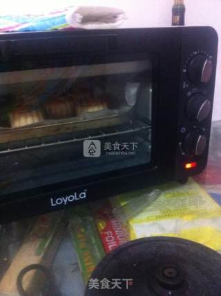 花生芝麻馅月饼的做法步骤：18