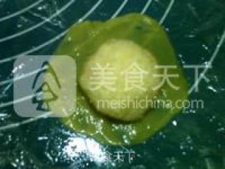 广式椰蓉月饼的做法步骤：10