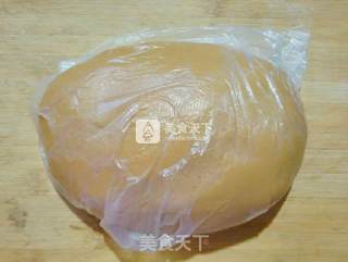 豆沙月饼的做法步骤：6