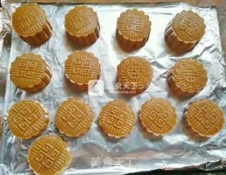 豆沙月饼的做法步骤：15
