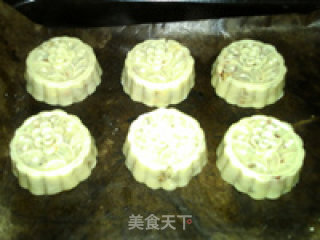 广式传统五仁月饼的做法步骤：28