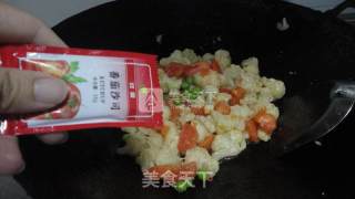 【肥肥妈的美味手记】——番茄炒花菜的做法步骤：3