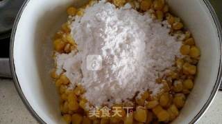甜玉米锅烙的做法步骤：4