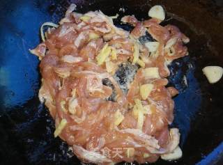 焖干肉的做法步骤：7