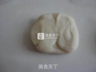 豆沙蛋黄酥的做法步骤：17