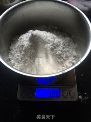 莲蓉蛋黄冰皮月饼的做法步骤：4