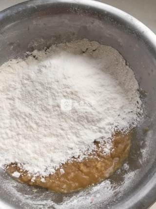 五仁月饼的做法步骤：4