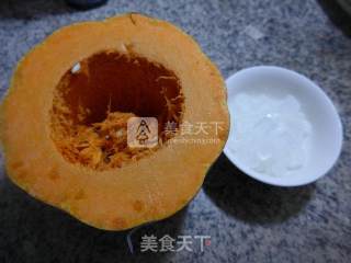 冰糖南瓜的做法步骤：1