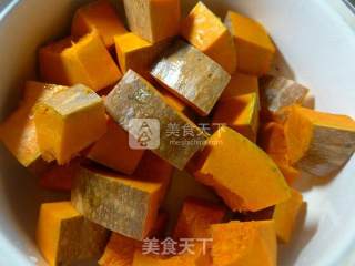 冰糖南瓜的做法步骤：4