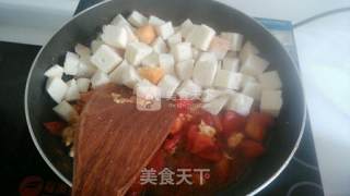 西红柿炒馒头的做法步骤：4