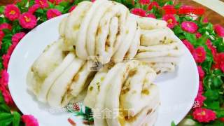 榨菜肉末花卷的做法步骤：12