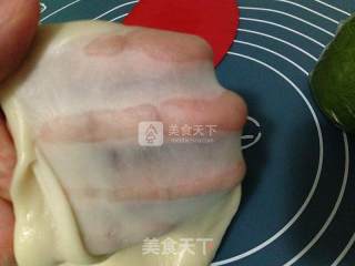 抹茶豆沙蛋黄酥的做法步骤：2