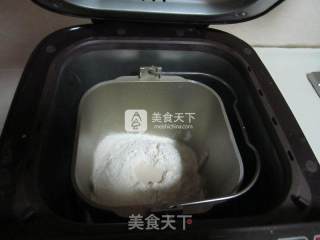 核仁葡萄干全麦面包棍的做法步骤：1