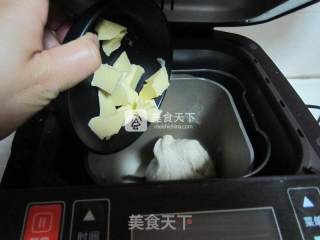 核仁葡萄干全麦面包棍的做法步骤：2