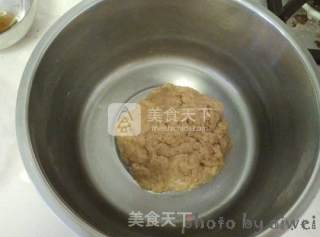 自来红月饼的做法步骤：8