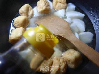 油豆腐烧萝卜的做法步骤：5