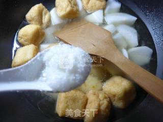 油豆腐烧萝卜的做法步骤：6